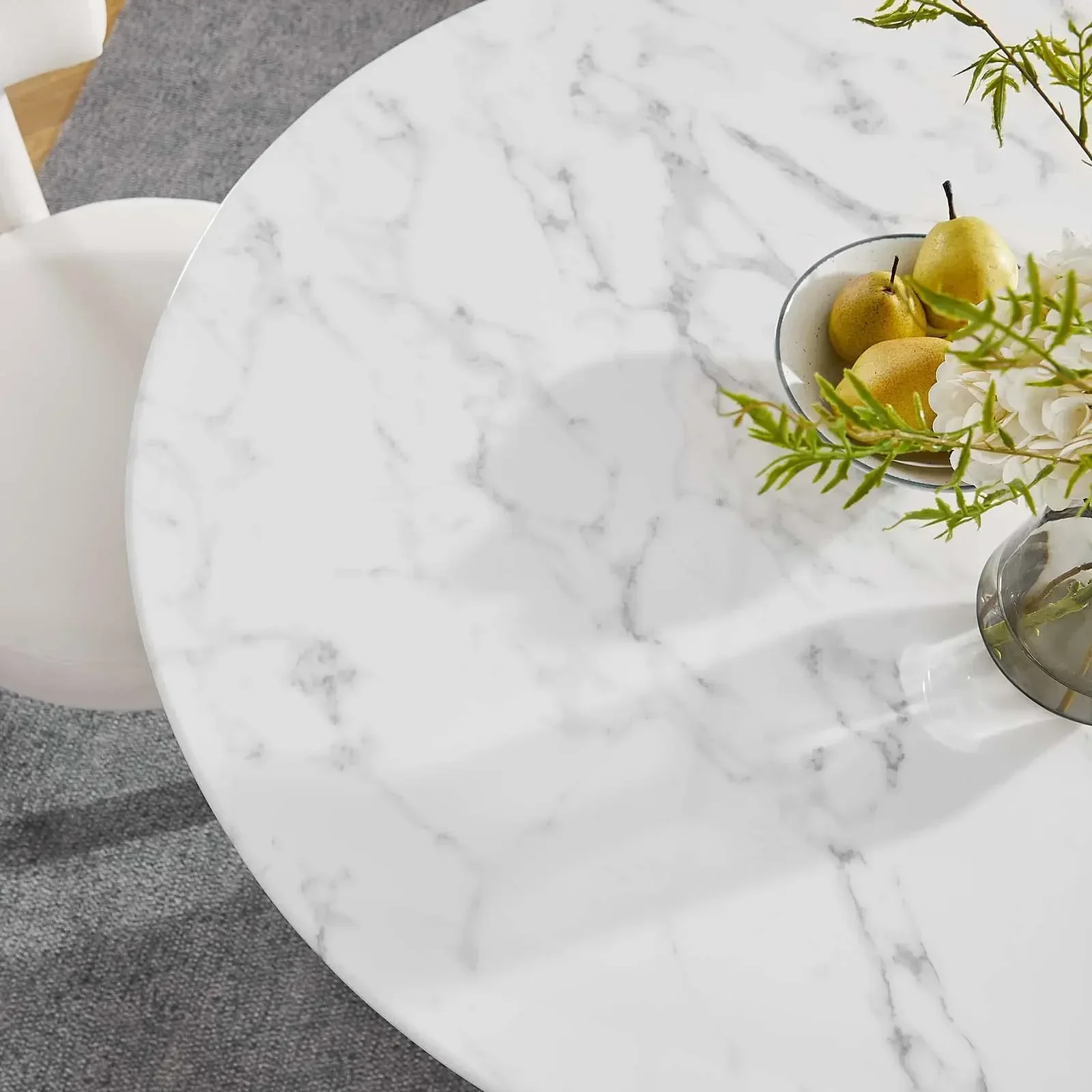Modern Luxury Coffee Table Round White Cafe Tea Table Gold Marble Tulip