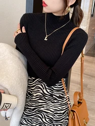 Elegant Knitted Turtleneck Sweater for Women - Long Sleeve Casual Chic Pullover (Black)