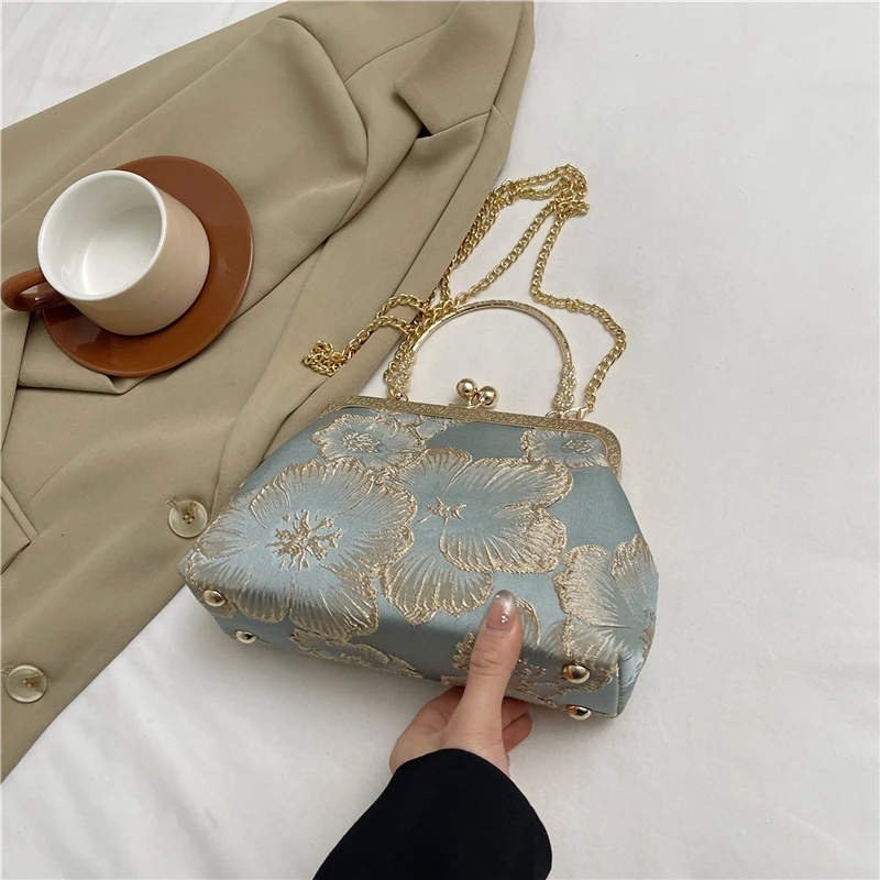 2025 new retro Chinese style handbag paired with qipao Hanfu bag