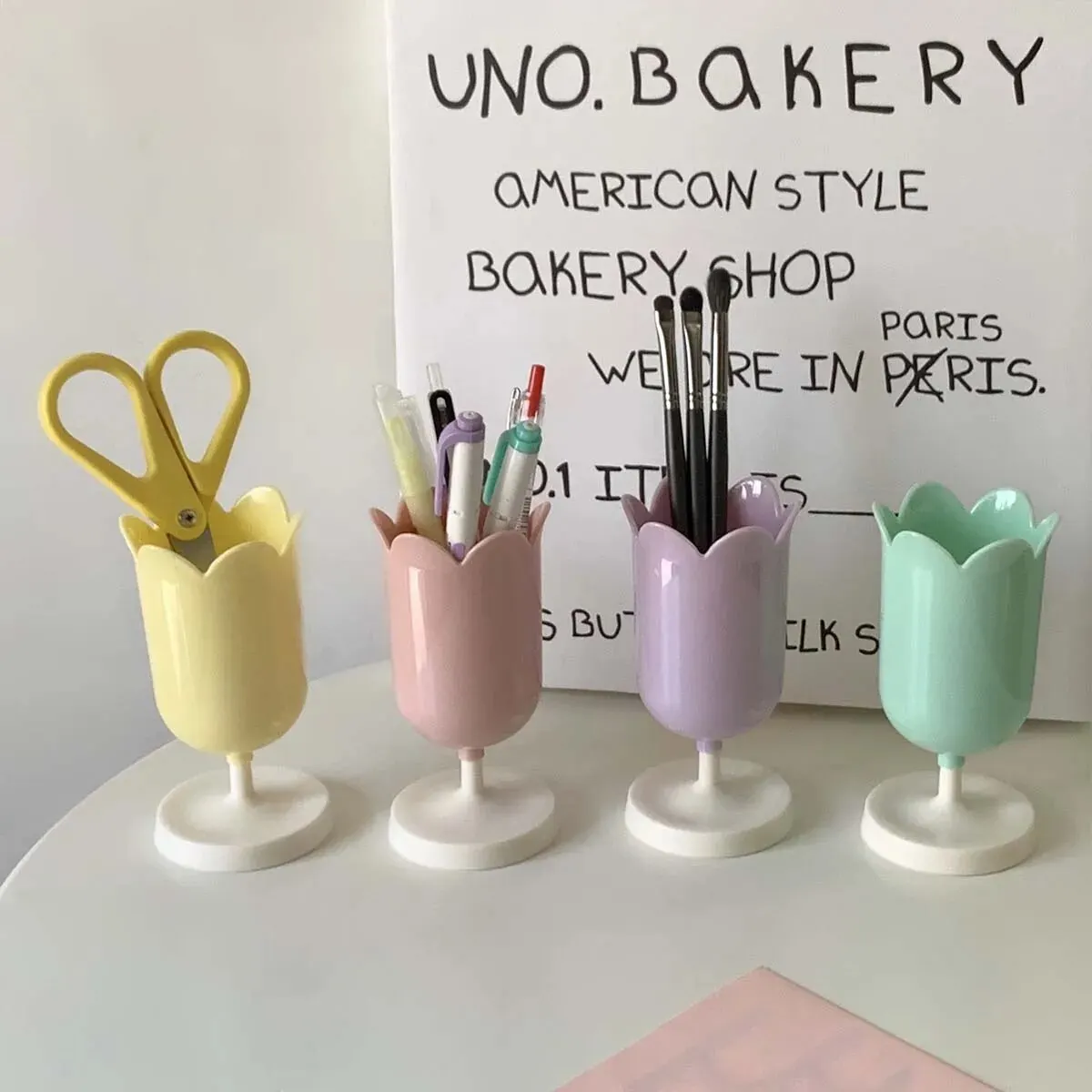Pen Holder 1pc Flower Desktop round Row Pen Storage Ornaments Mother's Day Tulip Holder Gifts