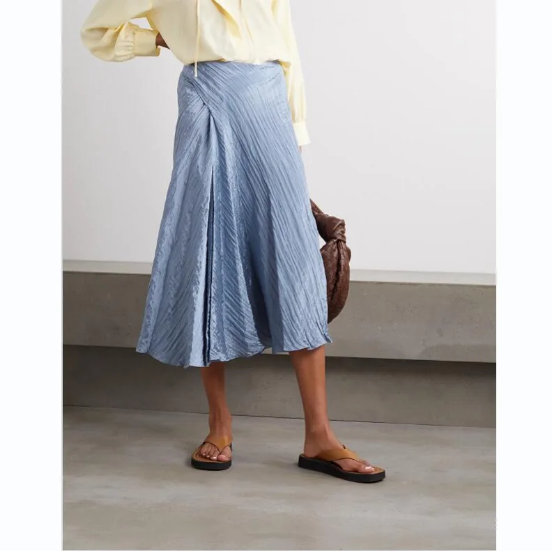 

Light 2024 Early Spring New Half Skirt Women's High Sense Satin Pleated Irregular Hemline Skirt