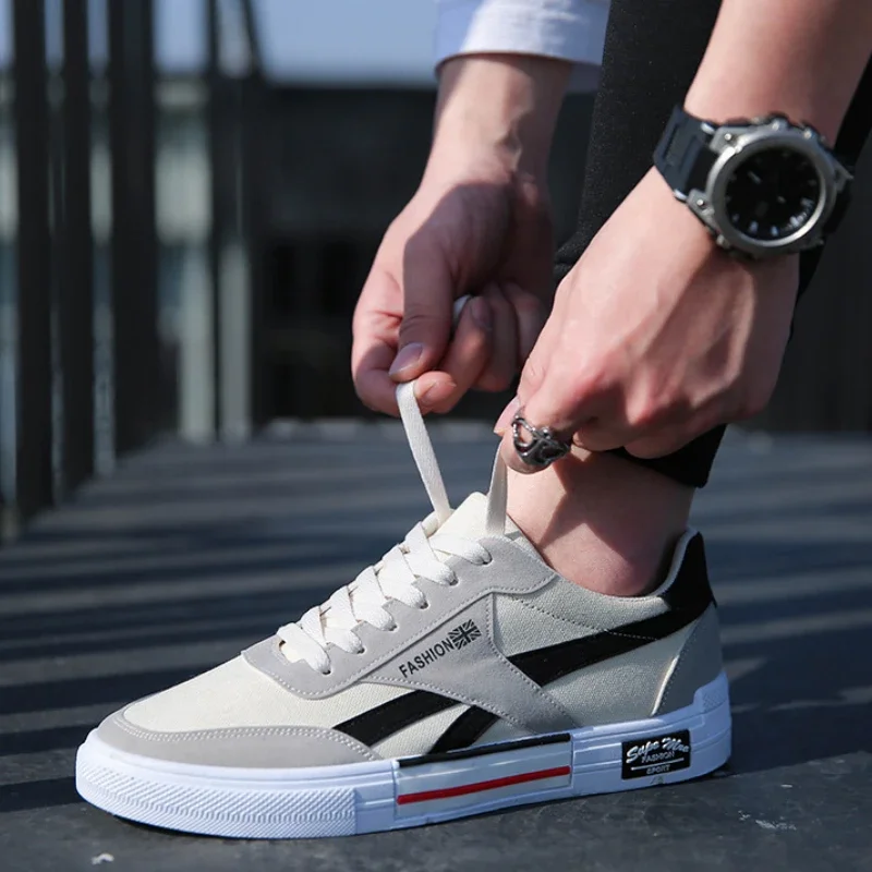 Lace-Up Canvas Shoes for Men Breathable Casual Shoes Outdoor Sneakers Men Lightweight Vulcanized Shoe Fashion Board Shoes Tenis 2