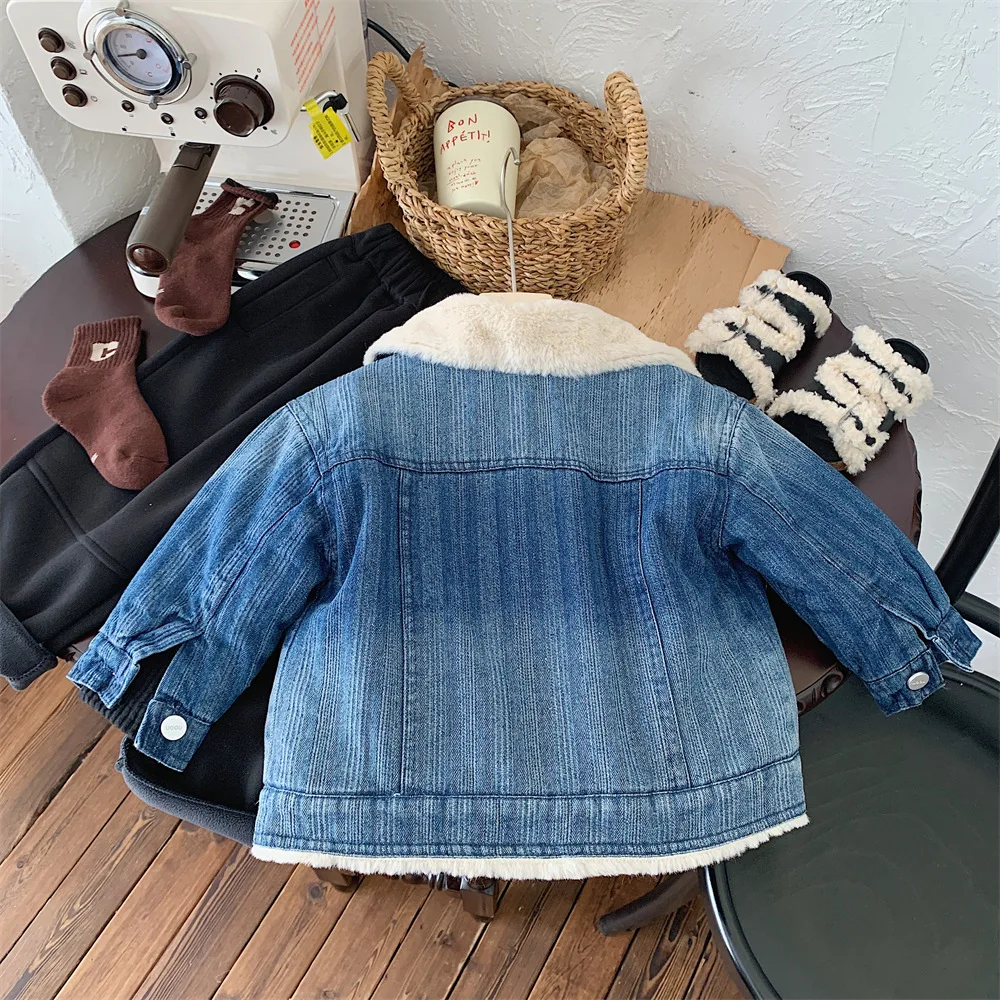 ��̿� �䳢 �� �׶��̼� ���� ��Ʈ, ���� ���� ���� ������ ��Ŷ, ���� �β��� �ѿ�, 2023 ���� �ܿ� �Ż�