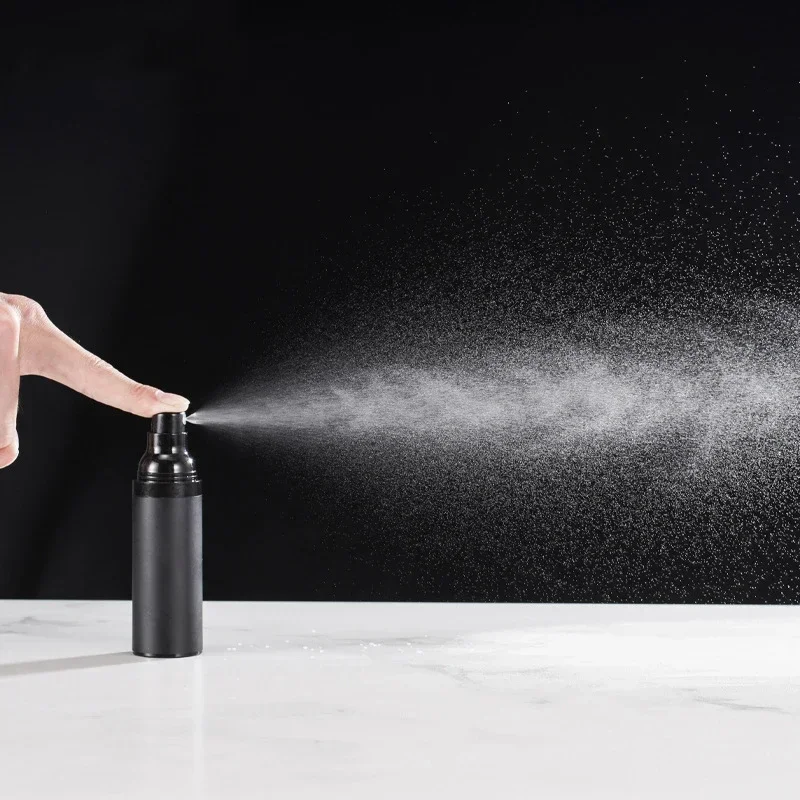 Plastic Pump Bottle 10Pcs 15/30/50ml Black Vacuum Pump Bottle Lotion Shampoo Bottles Refillable Spray Perfume Atomizer Sprayer