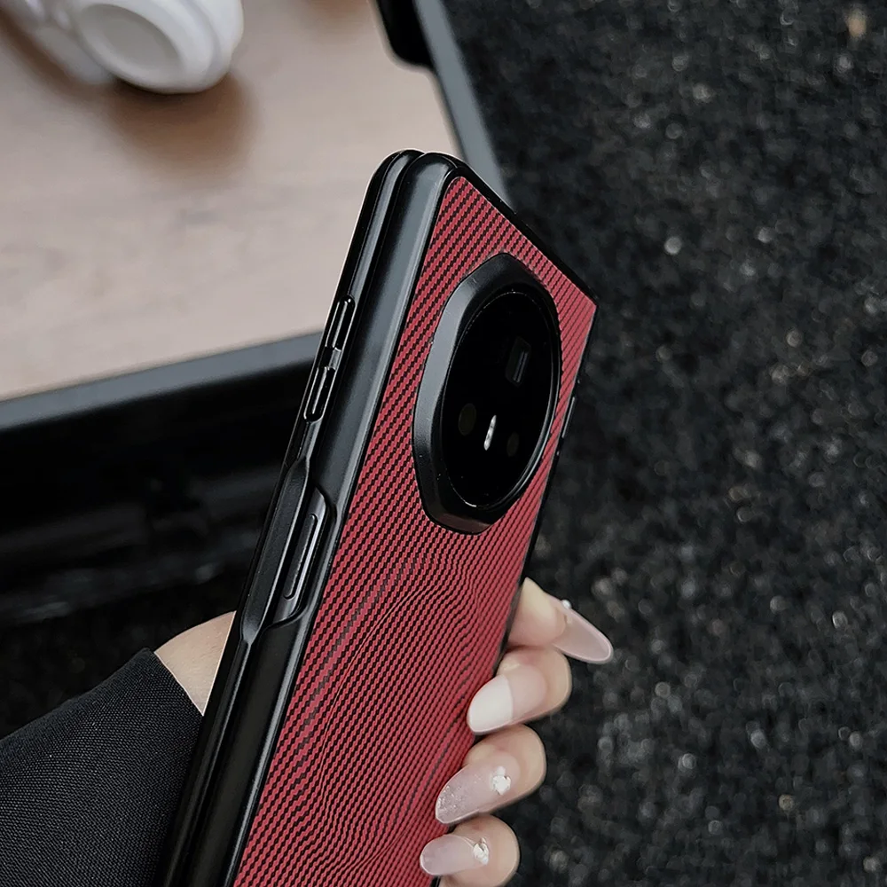 Luxury Carbon Fiber Texture Hard Case with MagSafe Compatibility