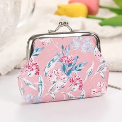 Floral Ladies Key Holder Mini Coin Purse - Compact Buckle Wallet and Storage Pouch, Ideal (6 rose red petals)