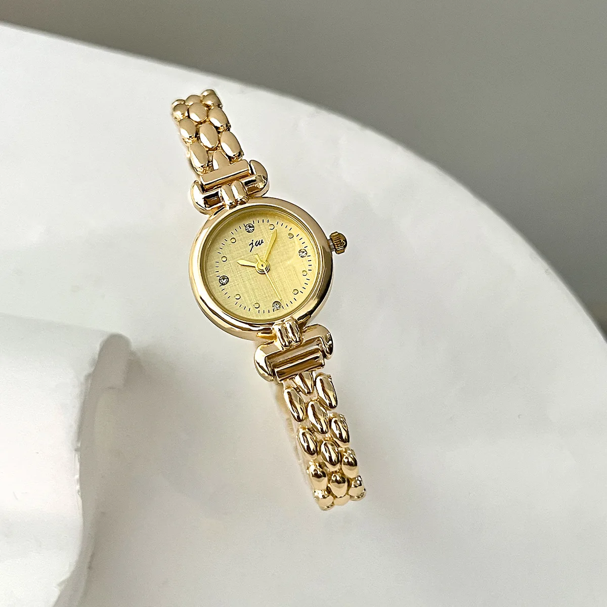 Women's Watch Simple Retro Bracelet Watches Small and Exquisite Versatile Steel Belt Ladies Fashion Quartz Clock Wristwatches - 6