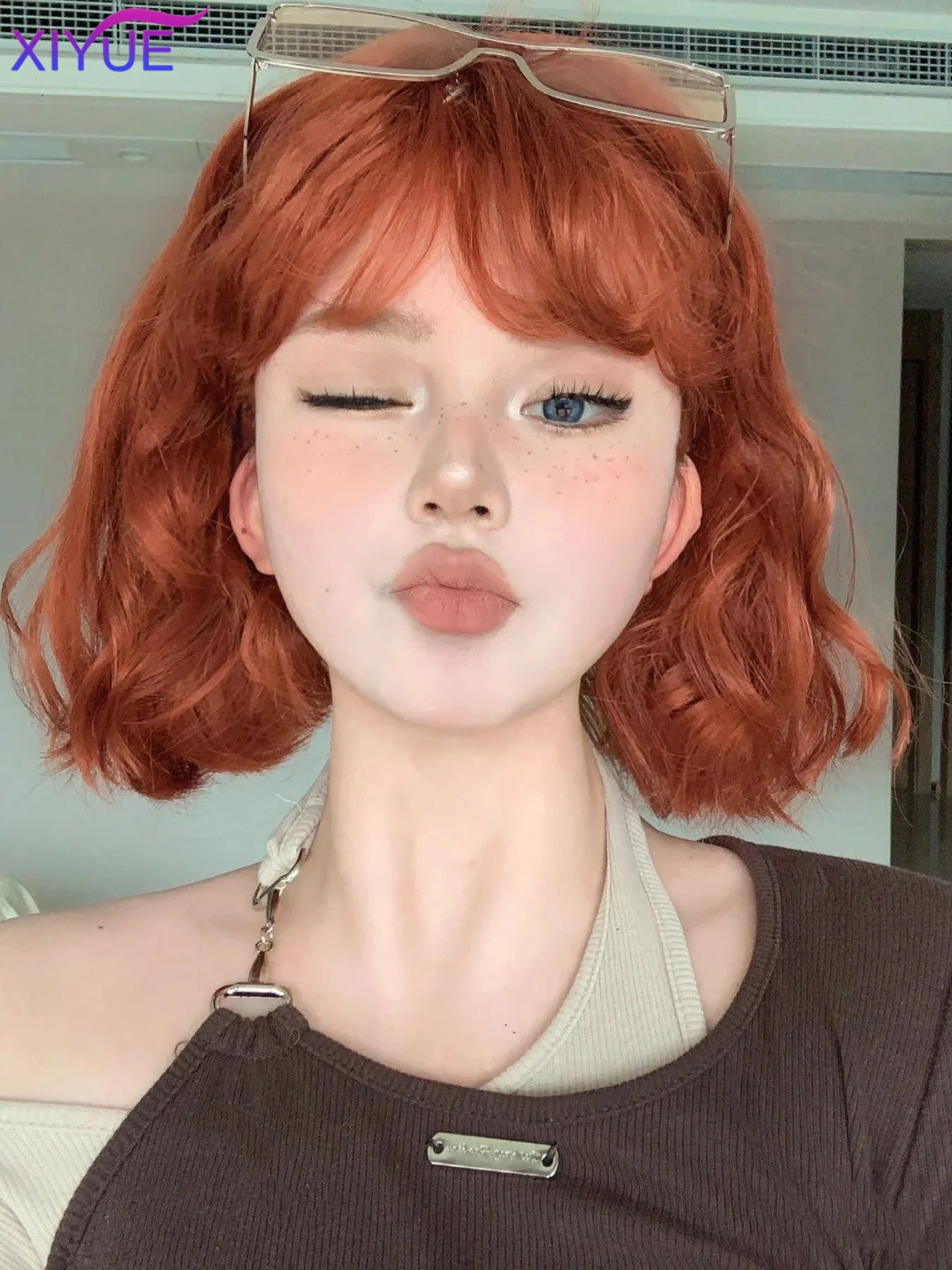 Short Copper Ginger Synthetic Natural Wavy Wigs Hair Orange Halloween Bob Wig with Bangs Heat Resistant for Women Cosplay Wig