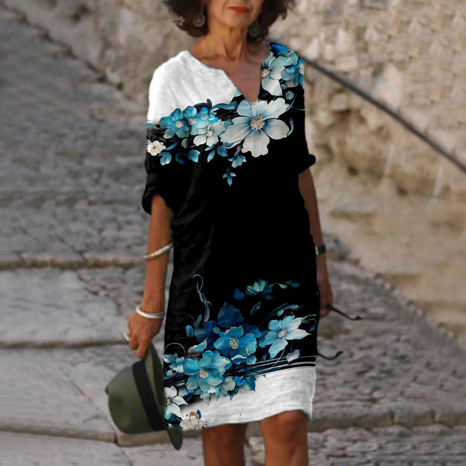 Рисунок 3 - Женское платье с длинным рукавом