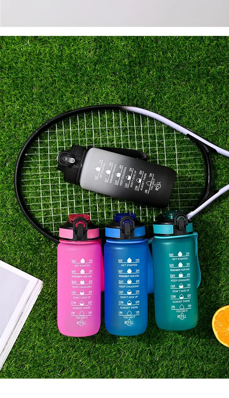 Description Picture 3 of item700ml Sports Water Bottle Portable Leak-proof Colorful Plastic Cup Shaker Bottle Outdoor Travel Portable Gym Fitness Jugs