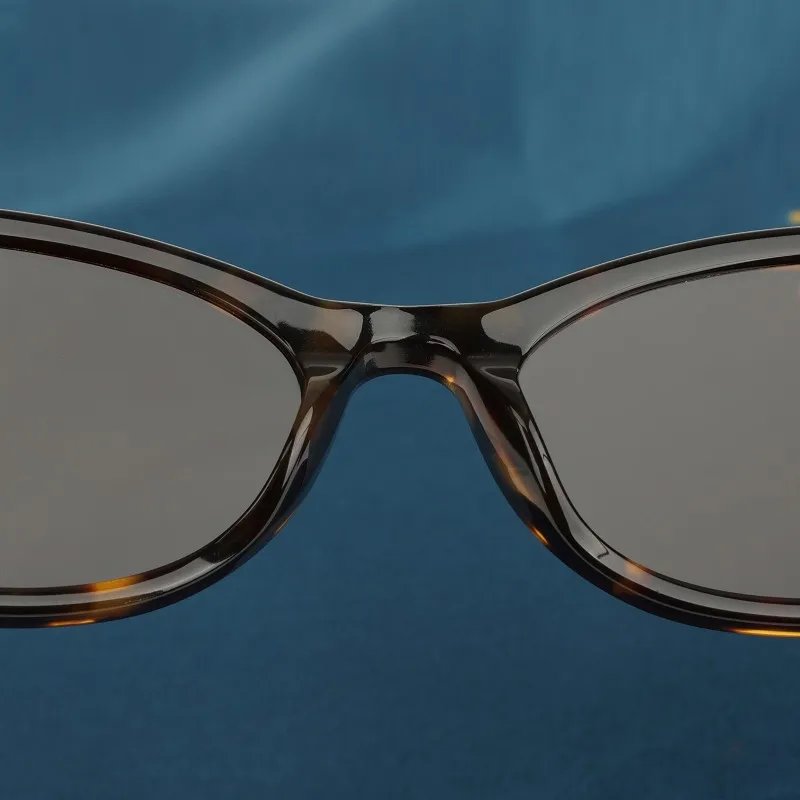 ���ο� ���� �α� �Ƽ�����Ʈ ���۶� �м� �귣�� �����̳� ���� ���� ���� �Ȱ� ��Ʈ�� �ҳ� �¾� �Ȱ� ����