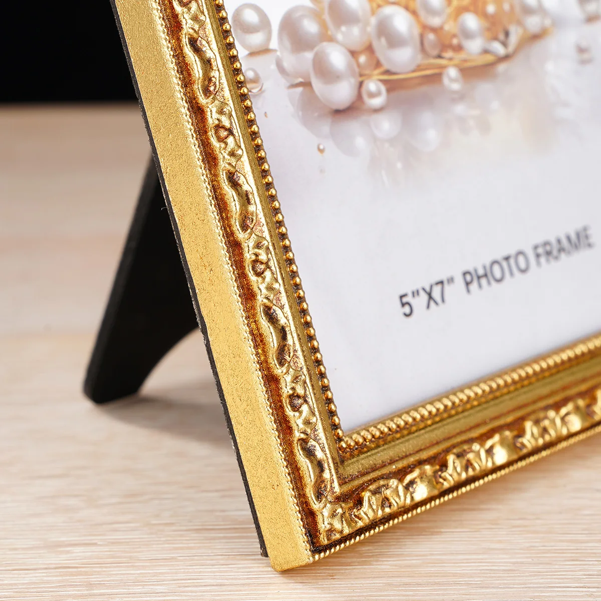 1PC, European retro golden arched lace decorative photo frame, suitable for photo display, home decoration and photography props