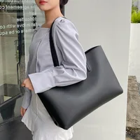 Sac à main en cuir PU pour femmes, décontracté, grande capacité, design de marque, sac initié féminin, grands fourre-tout élégants, sacs de bureau 2