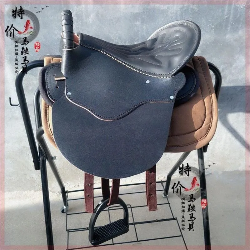 New Military Leather Saddle Tourist Pommeled Horse Saddle Complete Set Of Equestrian Supplies pferdezubeh&ouml;r