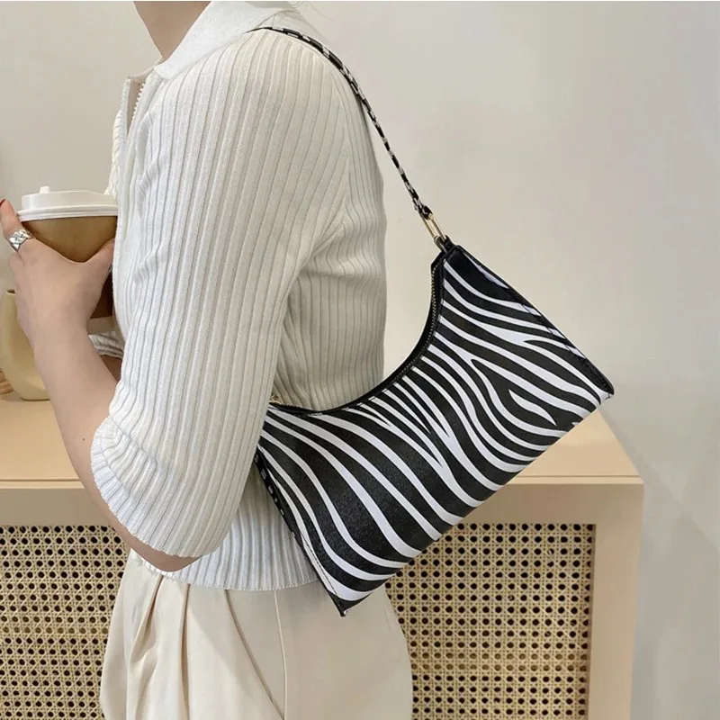 New Shoulder Bags for Women High Quality Zebra Underarm Handbags Ladies Commuter Vintage PU Leather Leopard Armpit Purse Bag