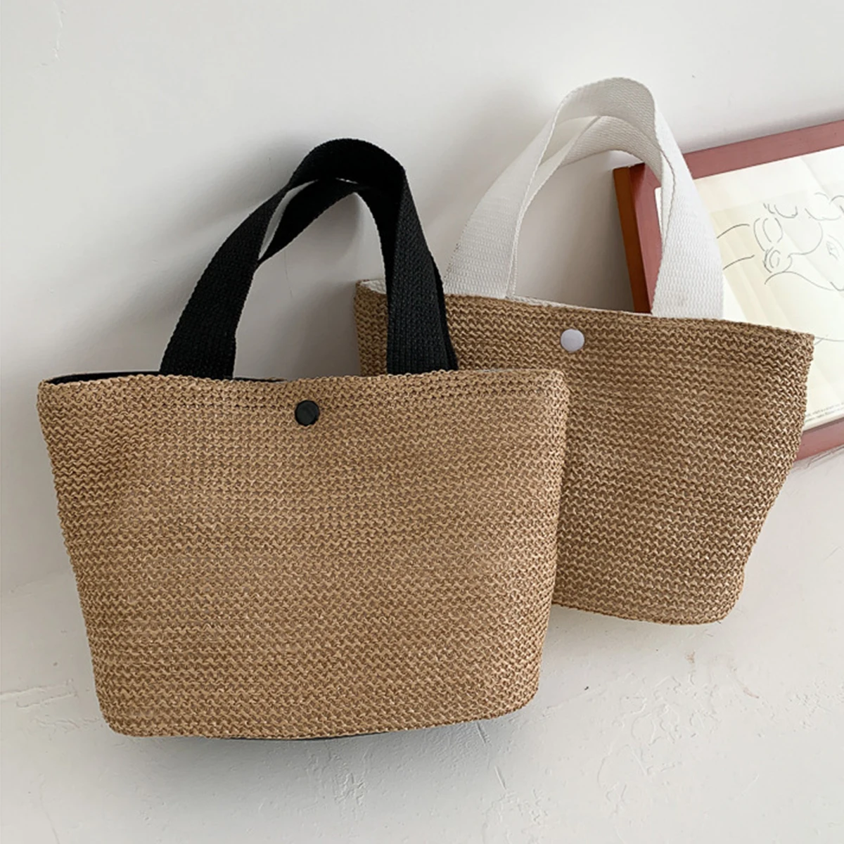 Black/White Beach Straw Shoulder Messenger Bag Women Bohemian Summer Rattan Bucket Shoulder Handmade Crossbody Bags For Women 3
