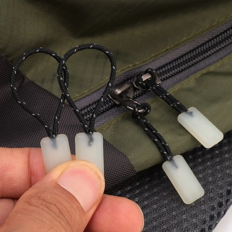 12/1pcs 빛나는 지퍼 당겨 어두운 밤에 매우 밝은 광선 안티-분실 끝 텐트 잠금 지퍼 코트 자켓 가방 배낭