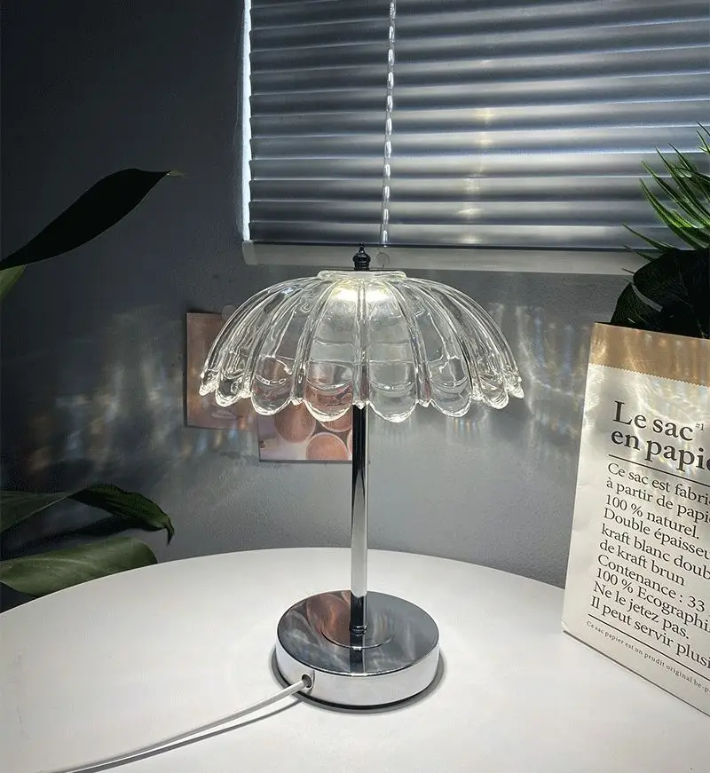 Crystal Decorative Table Lamp Creative Bedroom Bedside Atmosphere Night Lamp Light Luxury Crystal Nightstand Lamps