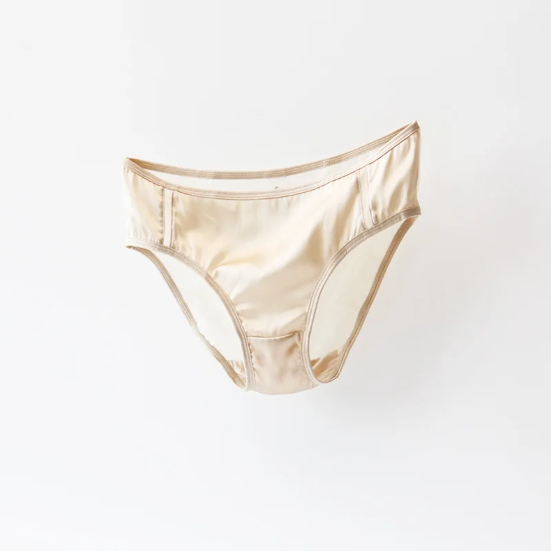 

Women's Sexy Mesh Pure Lace Mulberry Silk Mid Waist Briefs Summer Soft Wireless Traceless Ventilation