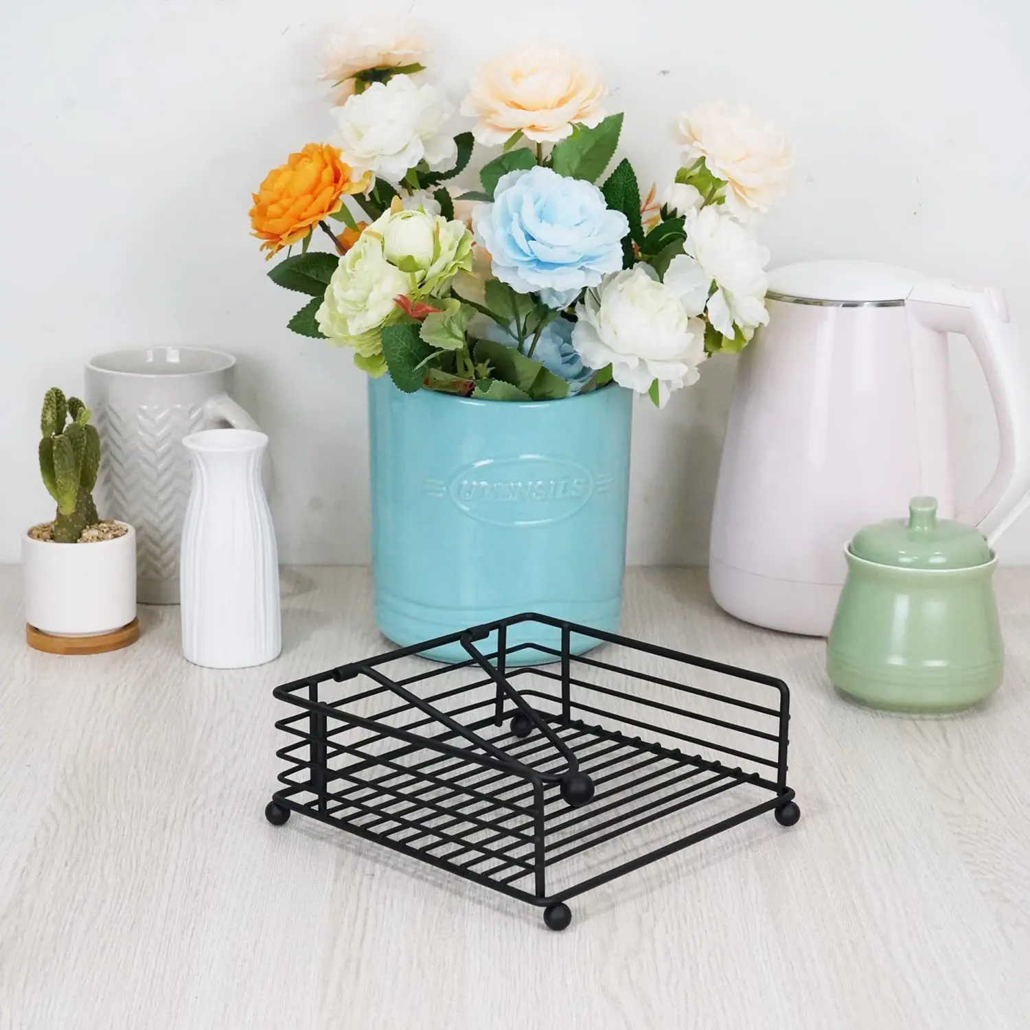 Table Napkin Holder for Kitchen Restaurant and Outdoor Use Paper Cocktail Napkin Holder that Matches Various Dining Room Decor 3