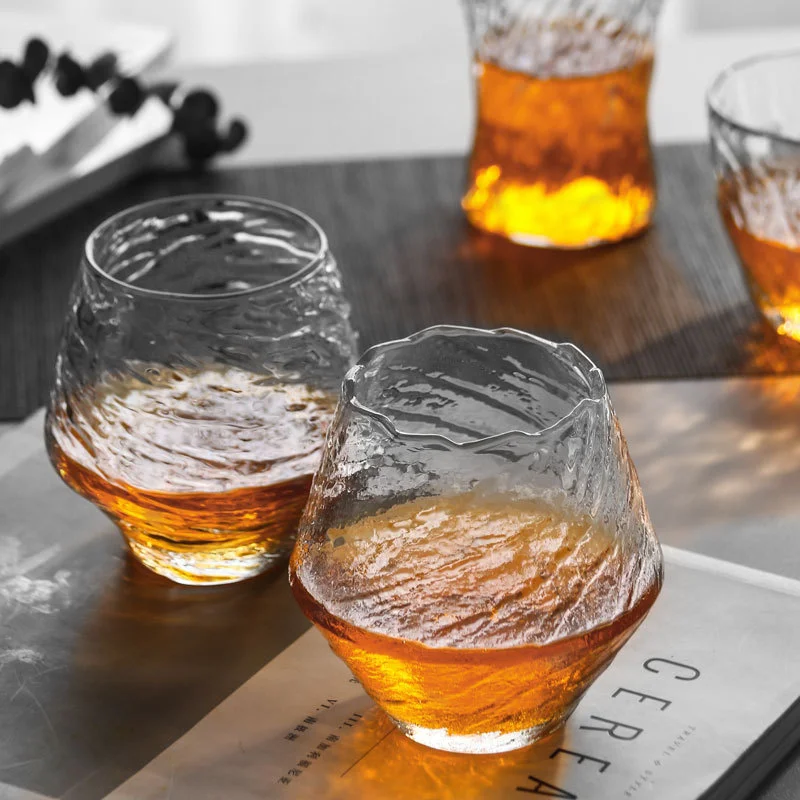 Whiskey Glass Drinking Glasses Set Japanese Style Wine Glass Snowflakes Falling Whiskey Tumbler Hammer Pattern Whisky Cup XO Brandy Drinking Glasses Water Glass