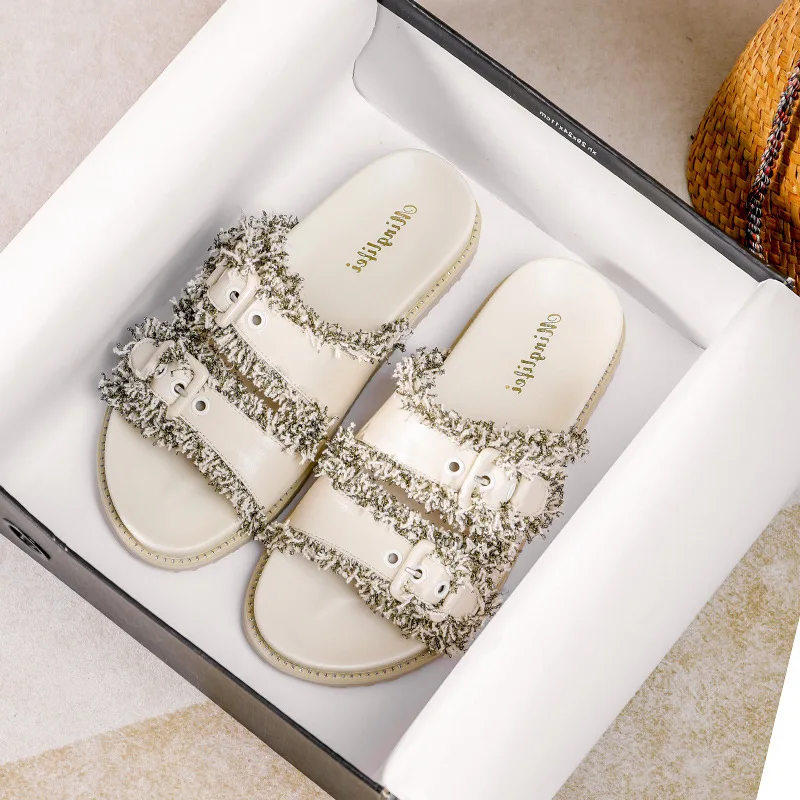 Flat Sole Sandals For Women in The Summer of 2023, New Gentle Style, Thick And Soft Soles, Versatile For External Wear