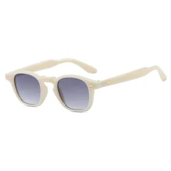 Unisex Vintage Sports Sunglasses - Lightweight, Comfortable UV400 Eyewear (With pouch and cloth)
