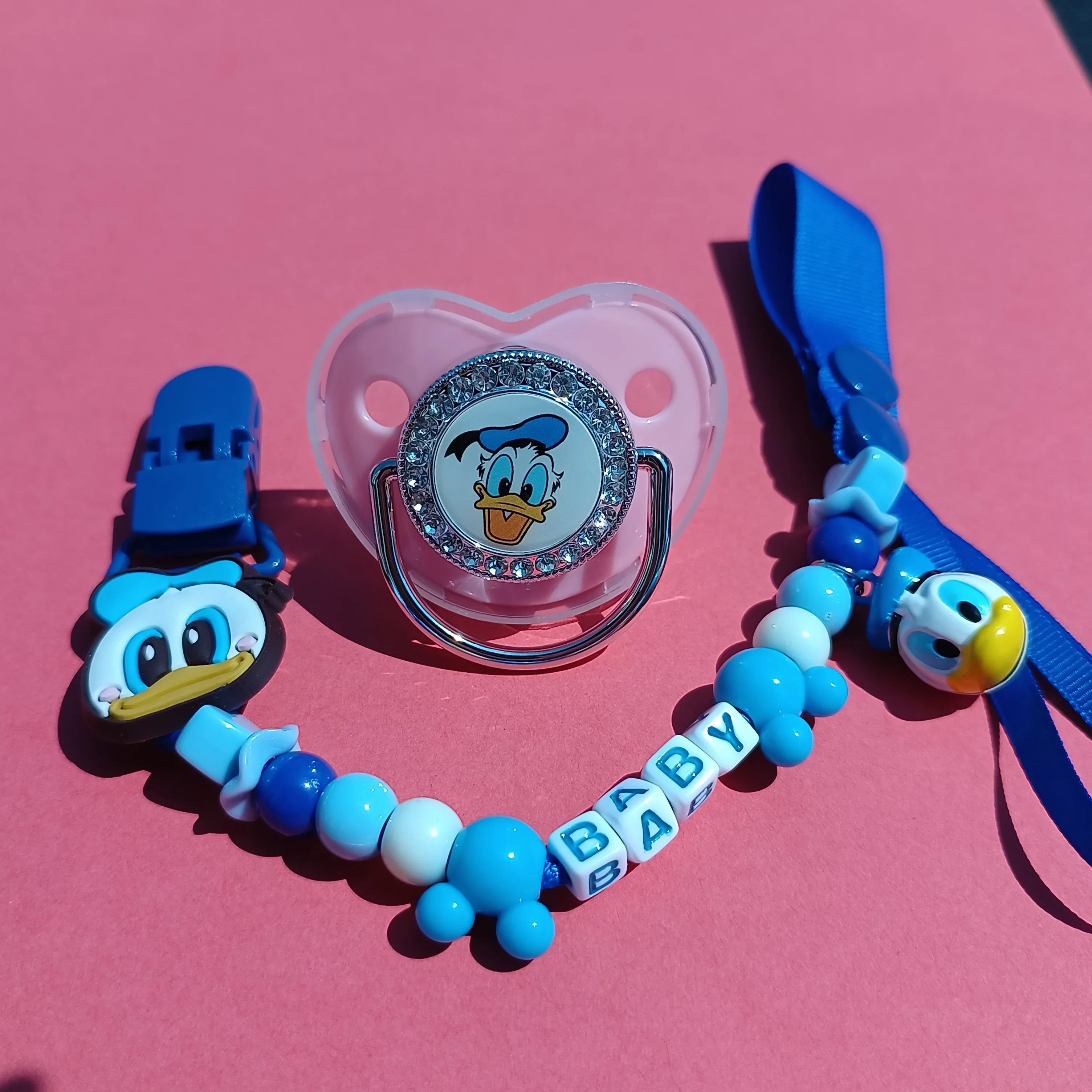 Держатель для сосков с Микки Маусом и маргариткой