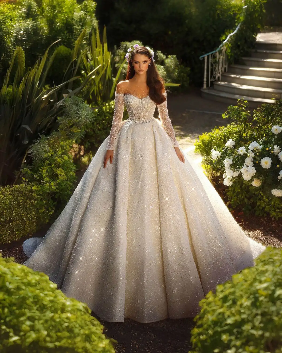 Exquisite Wedding Dress Ball Gown Strapless Appliques Sequins Pearls Long Sleeve Floor-Length Bride Vestido De Noiva Custom Made 3