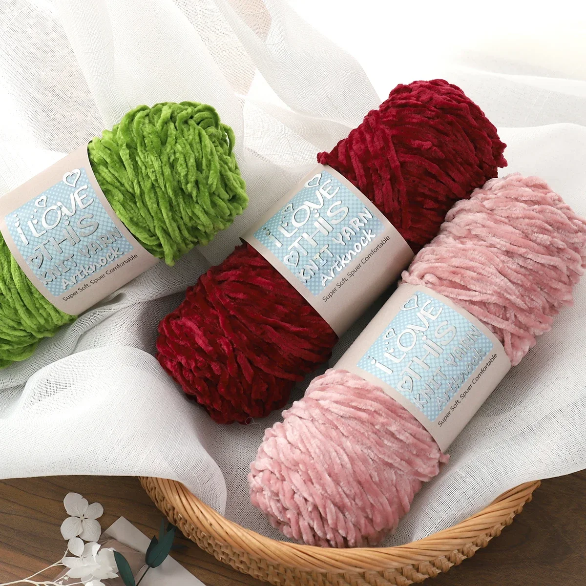2pcs X95g Knit Yarn Velvet Yarn Polyester Thick Yarn for Knitting Estambre Para Tejer 4
