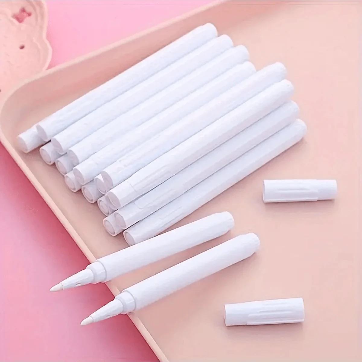12개입 흰색 액체 분필 마커 펜 - 빠른 건조 및 무독성 - 카페 메뉴, 유리판, 홈 데코에 이상적