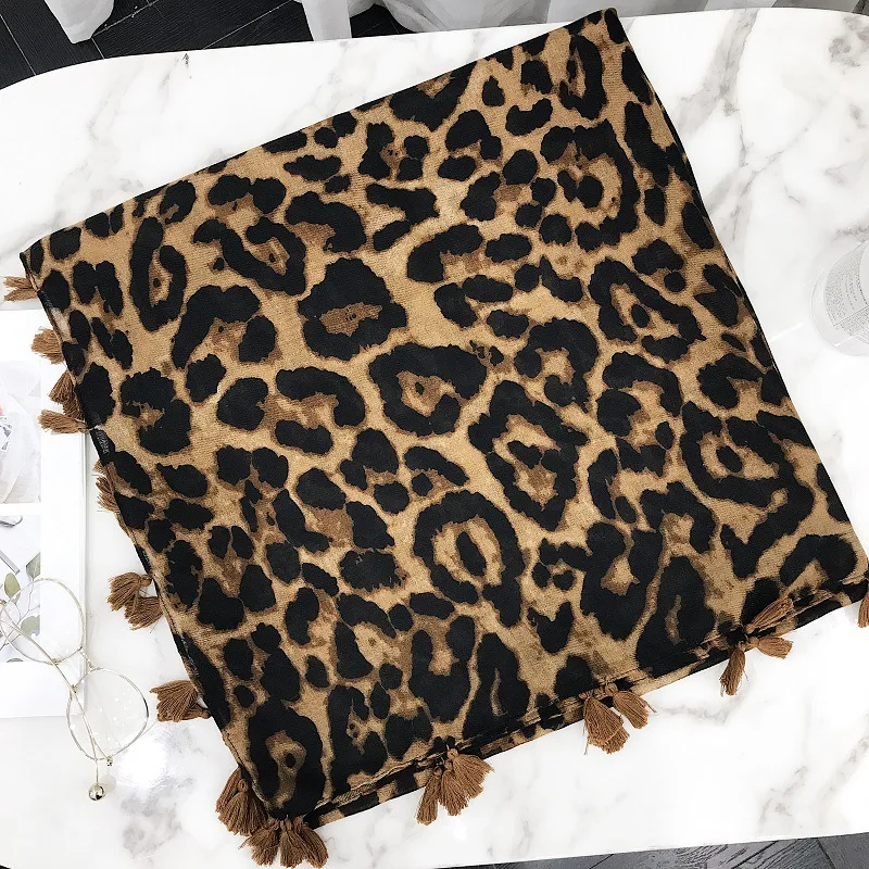 Fashion Leopard Print Tassel Viscose Shawl Scarf High Quality Neckerchief Winter Foulards Muslim Hijab Stole Sjaal Scarves 4