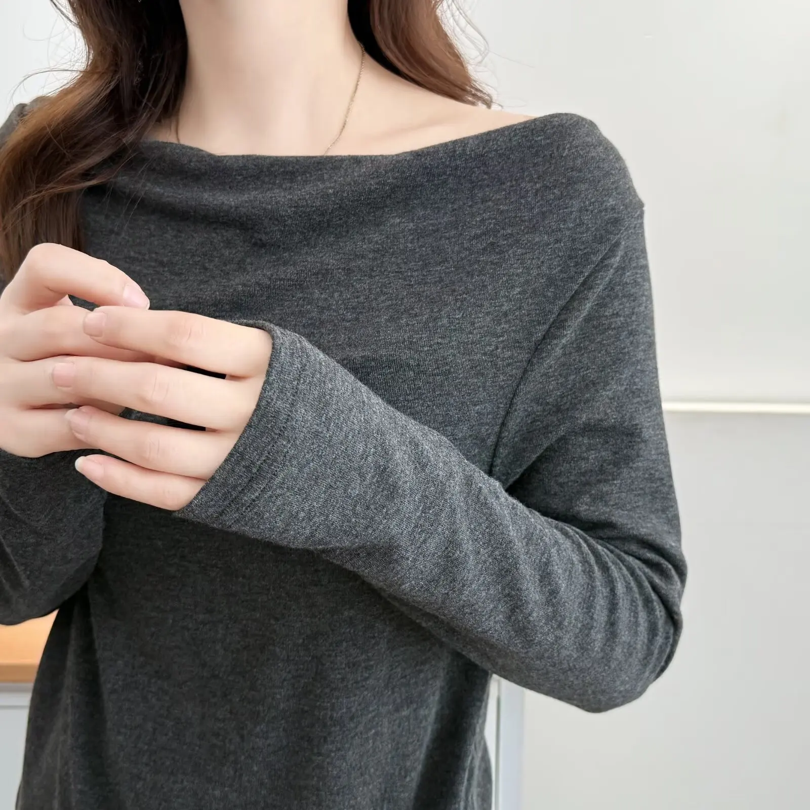 Fashion Plus Size Women's T-Shirt Autumn Style Off Shoulder Long Sleeved Solid Color Tops 019