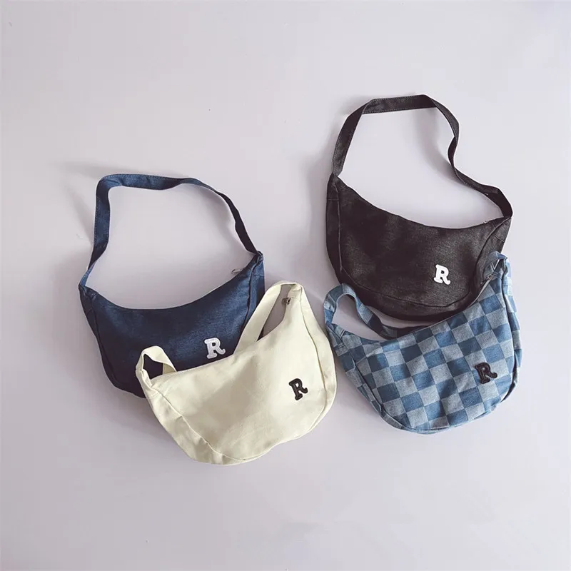 

2022 children's large diagonal bag fashion denim checkerboard letter R boy and girl dumpling bag shoulder bag