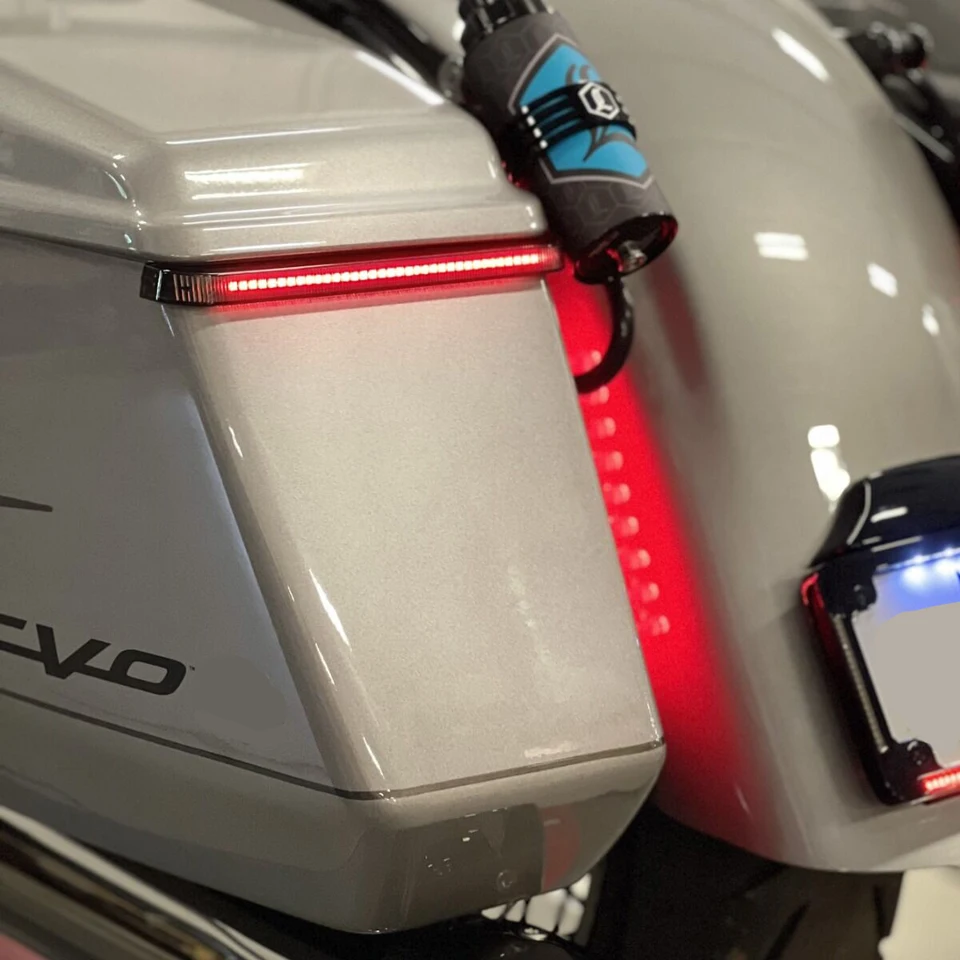 USOHAWLK Motorcycle Saddlebag Turn Signal Lights – Amber Flow Light For Harley Street Glide & Road Glide