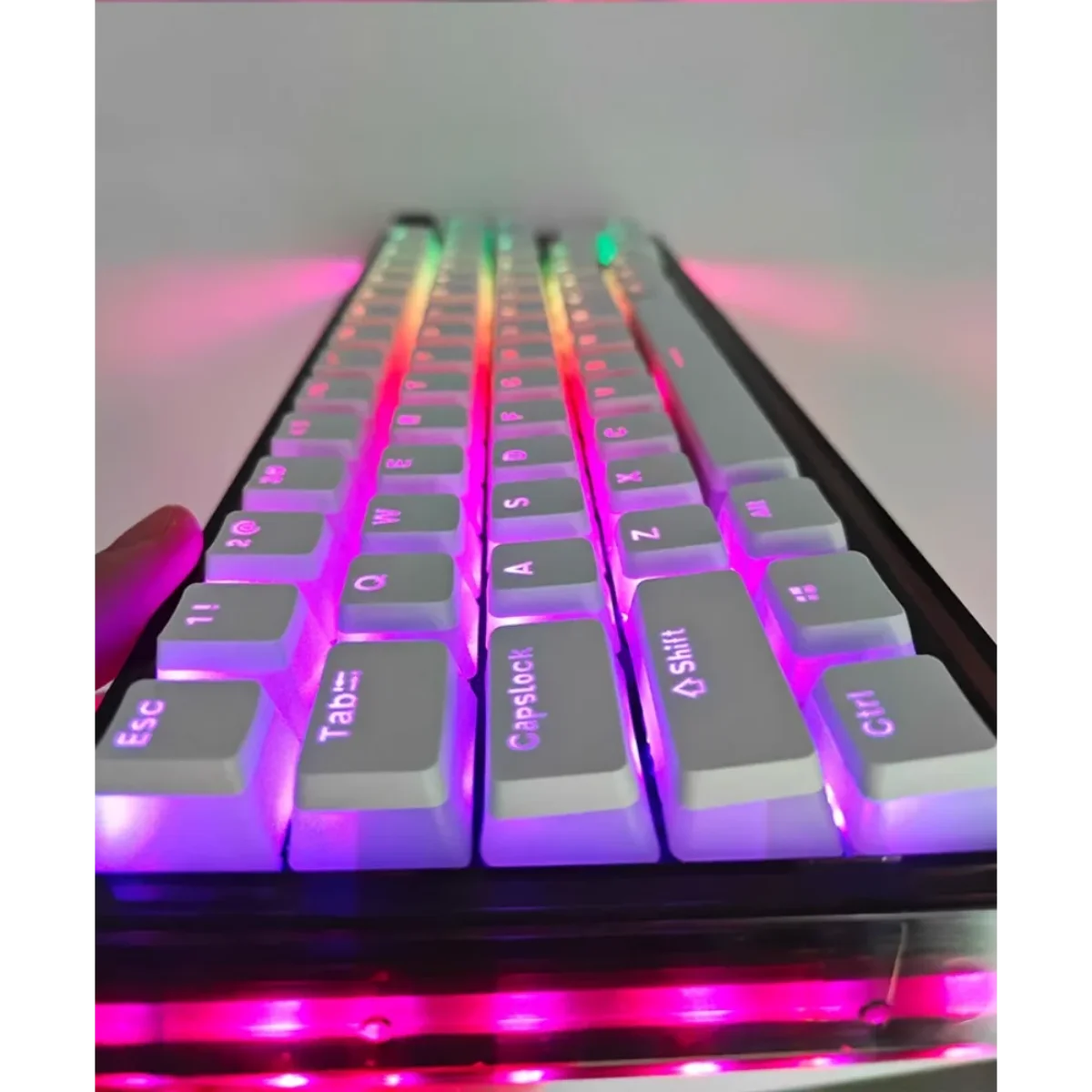 

Translucent Double Skin Milk OEM Keycaps PBT, Mixed Colors, Pudding, White, Black, for 61/87/104/108 Mechanical Keyboards
