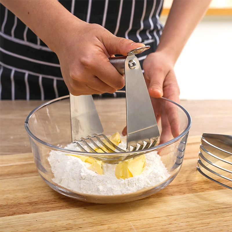 https://ae01.alicdn.com/kf/S8f328c0e68904097a06a4a4df83836a1G/New-Manual-Dough-Blender-Baking-Tool-Pastry-Blades-Flour-Mixer-Stainless-Steel-Anti-Slip-Chef-Pastry.jpg