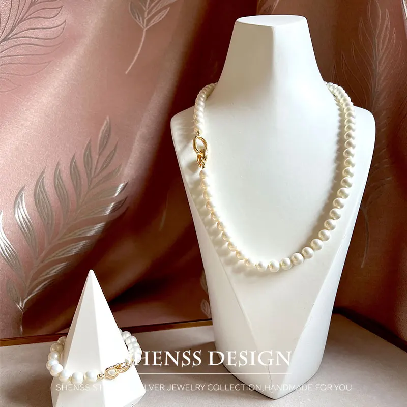 Limited Edition Cream Colored Shell Pearl Necklace For Women