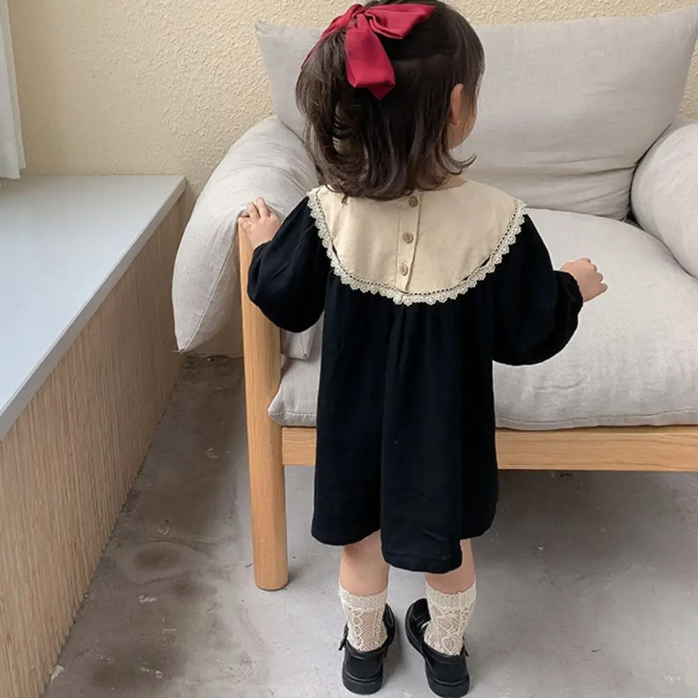 Embroidered Flowers Lace Princes Dress Pleated Loose Girls Long Dress Sweet Ballet Style Children Long Sleeved Dress Party