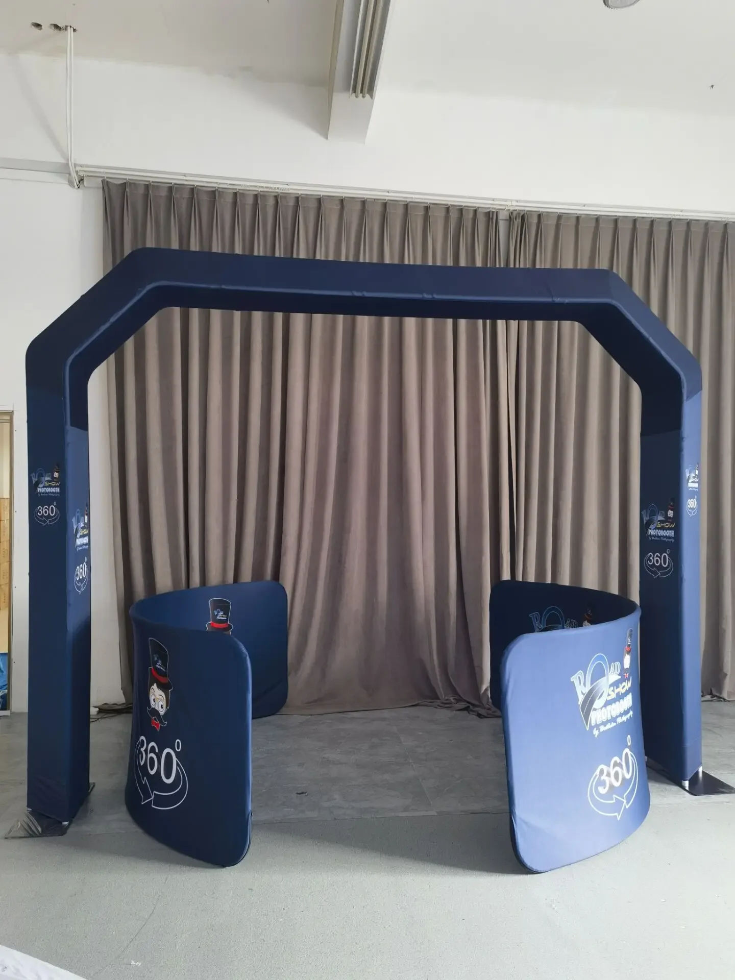 Top Spinner 360 Photo Booth Selfie Automatic Overhead 360 Photo Booth Video Usa Waerhouse WIth Disco Light