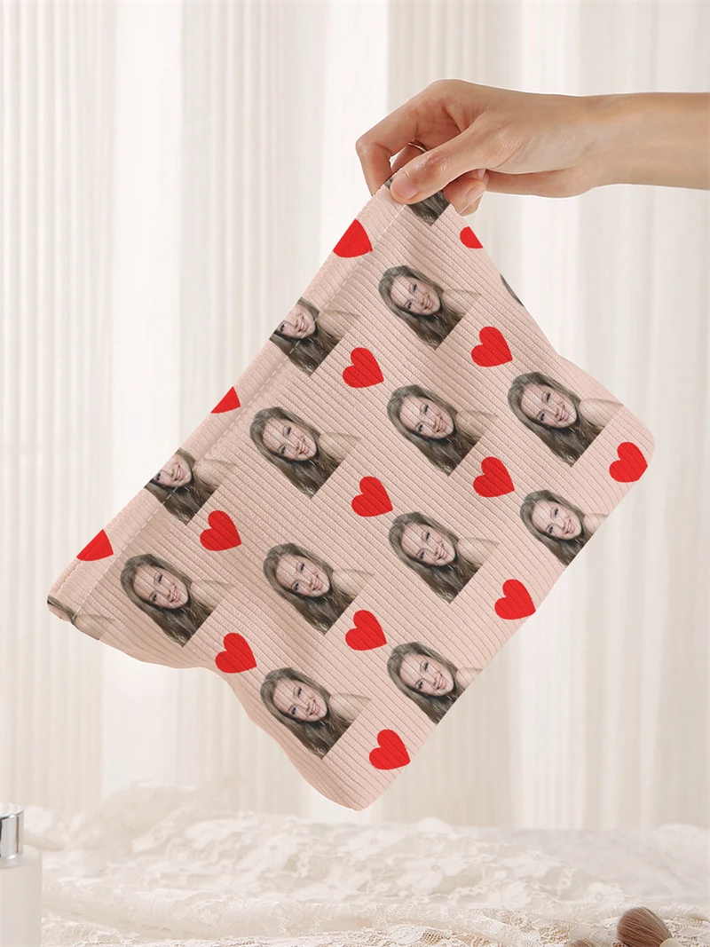 New women's makeup bag, customized photo makeup bag, zipper makeup bag, can be customized according to your unique design