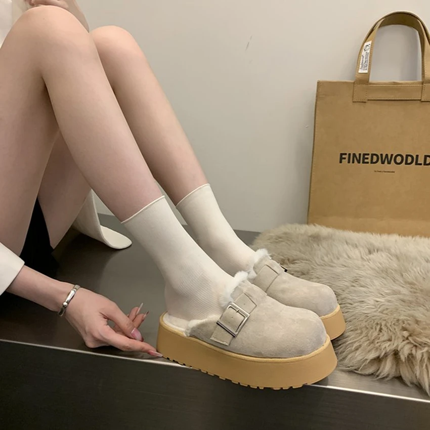 Flats Shoes Fur Women Platform Slippers Winter 2024 New Brand Warm Casual Flip Flops Short Plush English Style Fashion Casual 40