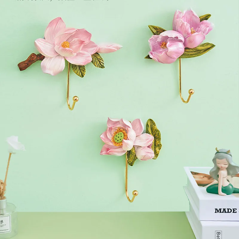

European Vintage Plant Flower Relief Hook Creative Resin Lily Lotus Hook Multi-functional Kitchen Bathroom Porch Hook