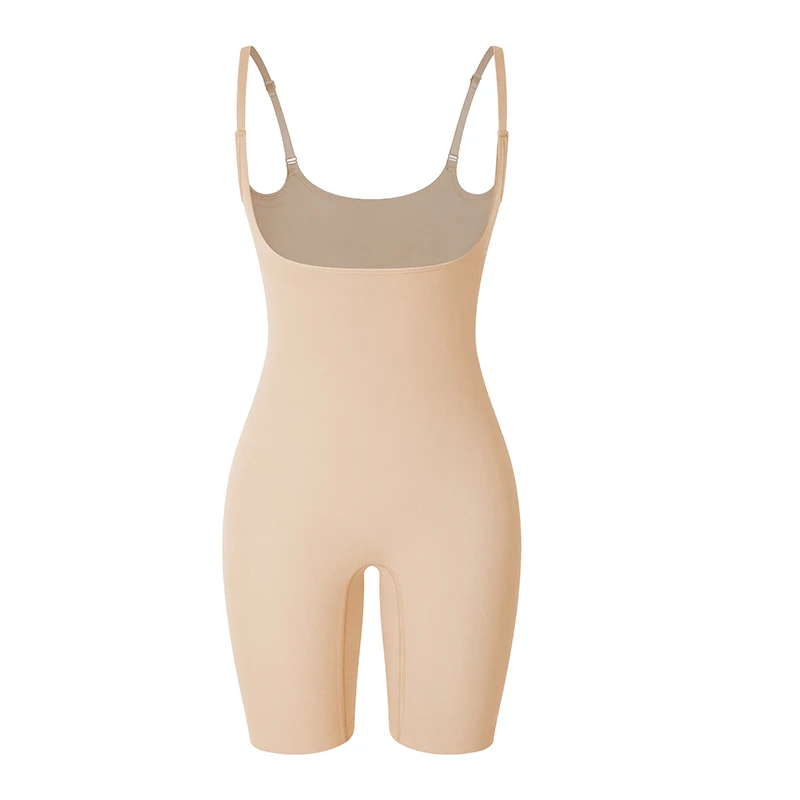 B Style Nude