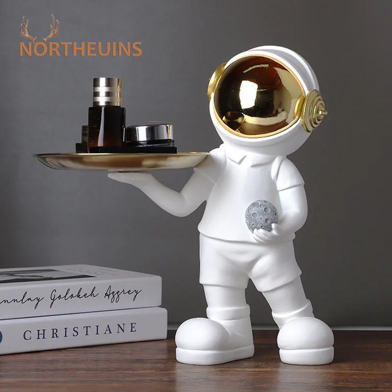 

NORTHEUINS Resin Creative Astronaut Porch Key Storage Figurines Living Room Desktop Tray Office Interior Decoration Object Items