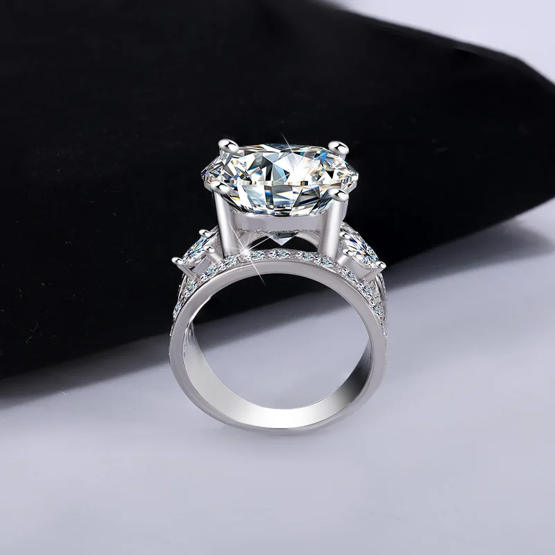 Women's PT950 Platinum Wedding Ring, Sansheng Sanshi Theme, Full Moissanite 5Ct Crown Pigeon Egg Design 1