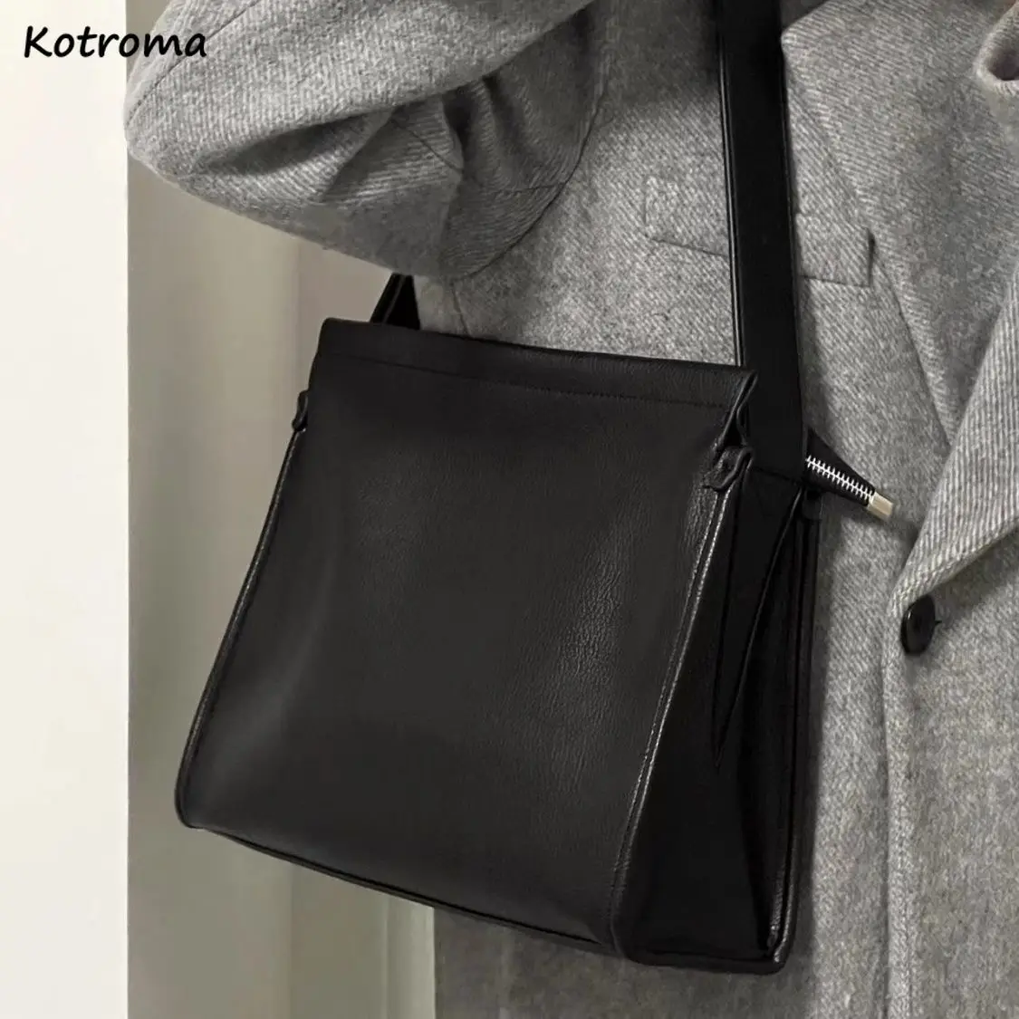Fashion All-match Texture Middle-aged Ladies Leather Handbags Single Shoulder Bag