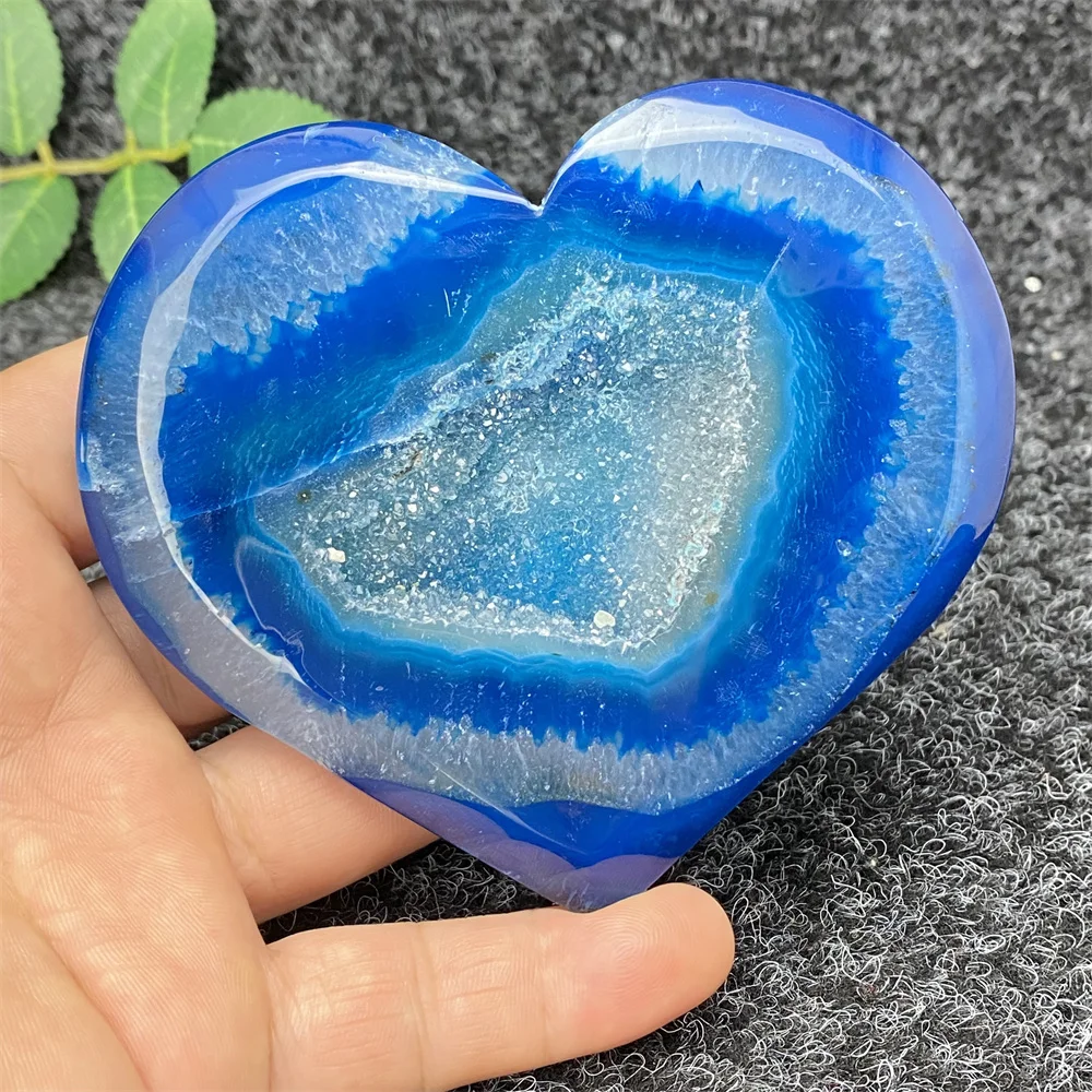 ハート型の天然ミネラルブルー瑪瑙ジオード,クォーツクリスタル,愛