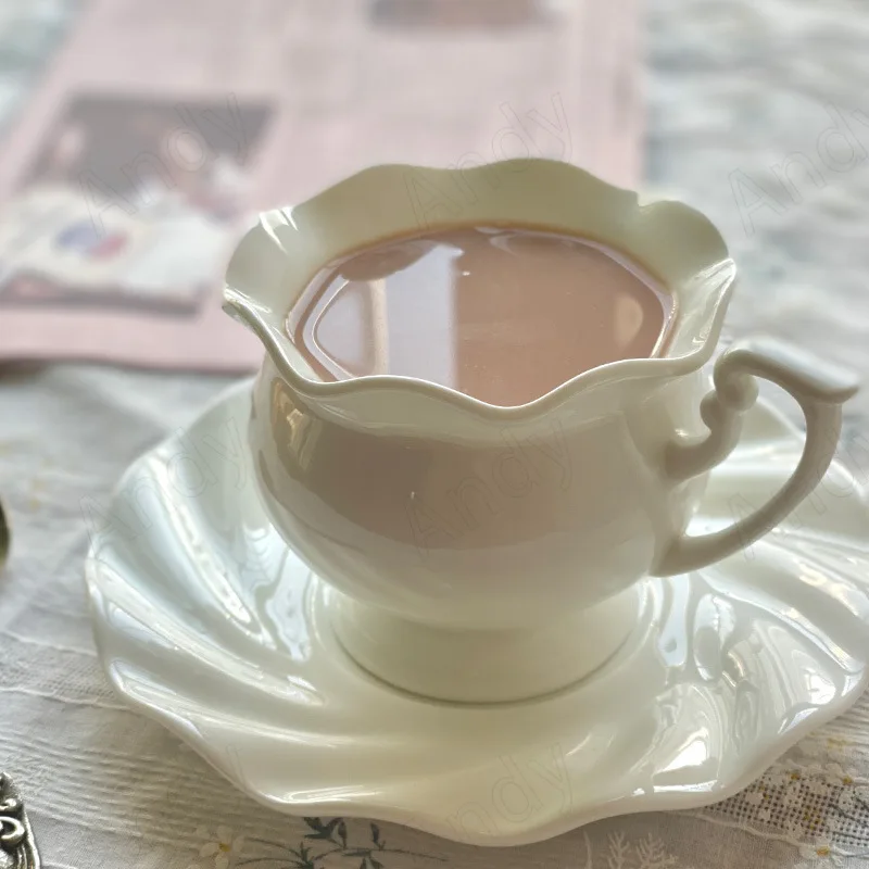 

Mug Keramik Nordik Buatan Tangan Renda Dekoratif Cangkir Kopi Teh Sore danSet Piring Sarapan Desktop Cangkir Susu Dekorasi Rumah
