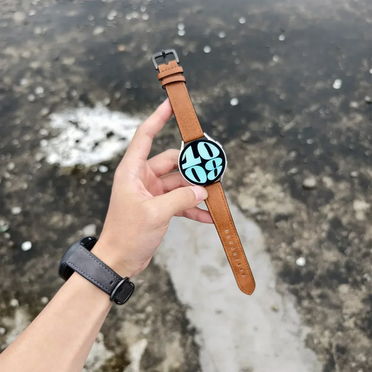 Versatile Silicone Watch Band - 20mm/22mm | Classic & Durable Strap